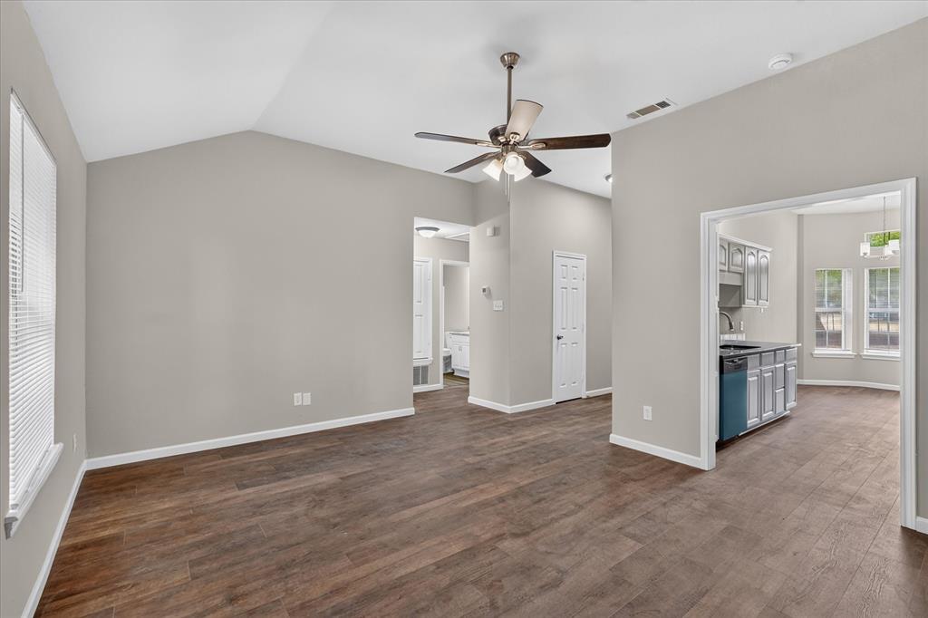 201 West Lane, West Tawakoni, TX 75474