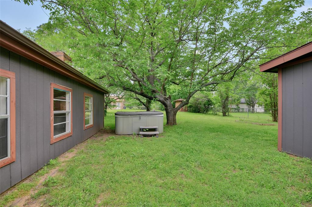 609 Cooper Lane, Kennedale, TX 76060 609 Cooper Lane, Kennedale, TX 76060