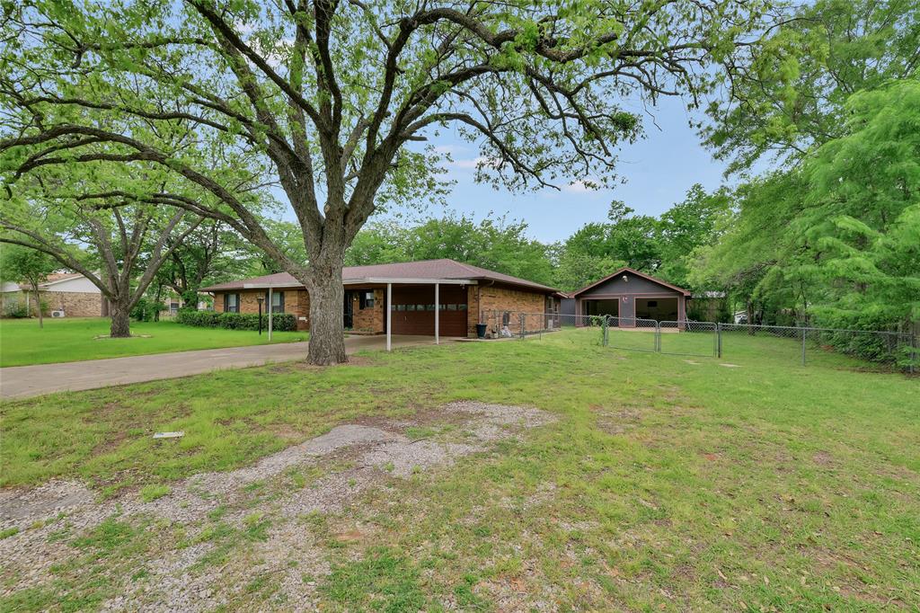 609 Cooper Lane, Kennedale, TX 76060 609 Cooper Lane, Kennedale, TX 76060