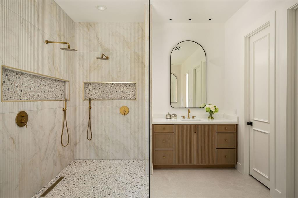 4017 Bridgeport Drive, Plano, TX 75093