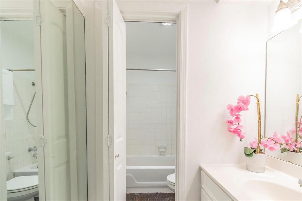 10558 High Hollows Drive, #243, Dallas, TX 75230