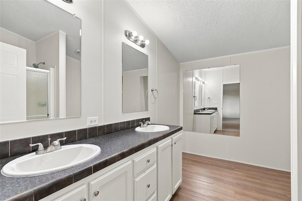 5209 Shaw Road, Tolar, TX 76476