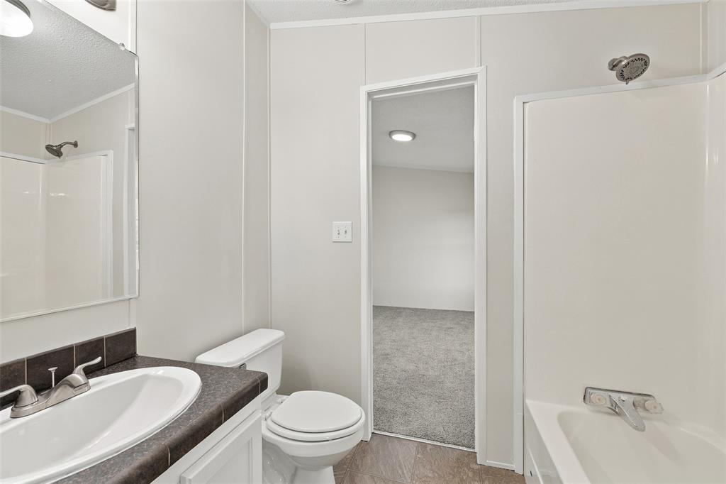 5209 Shaw Road, Tolar, TX 76476