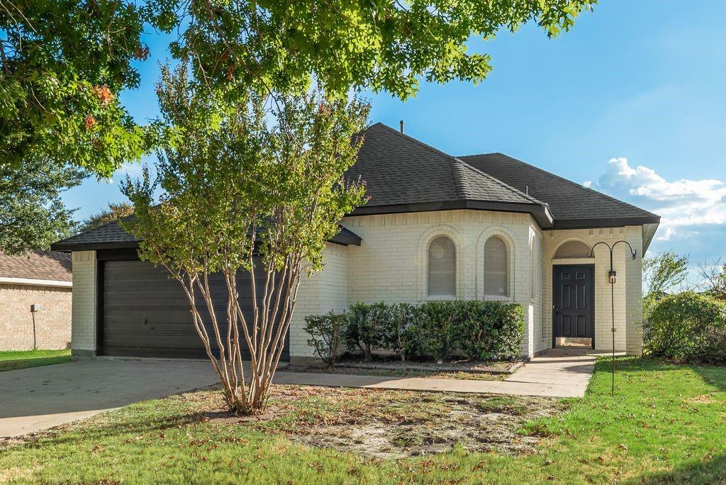 533 Bowie Street, Forney, TX 75126