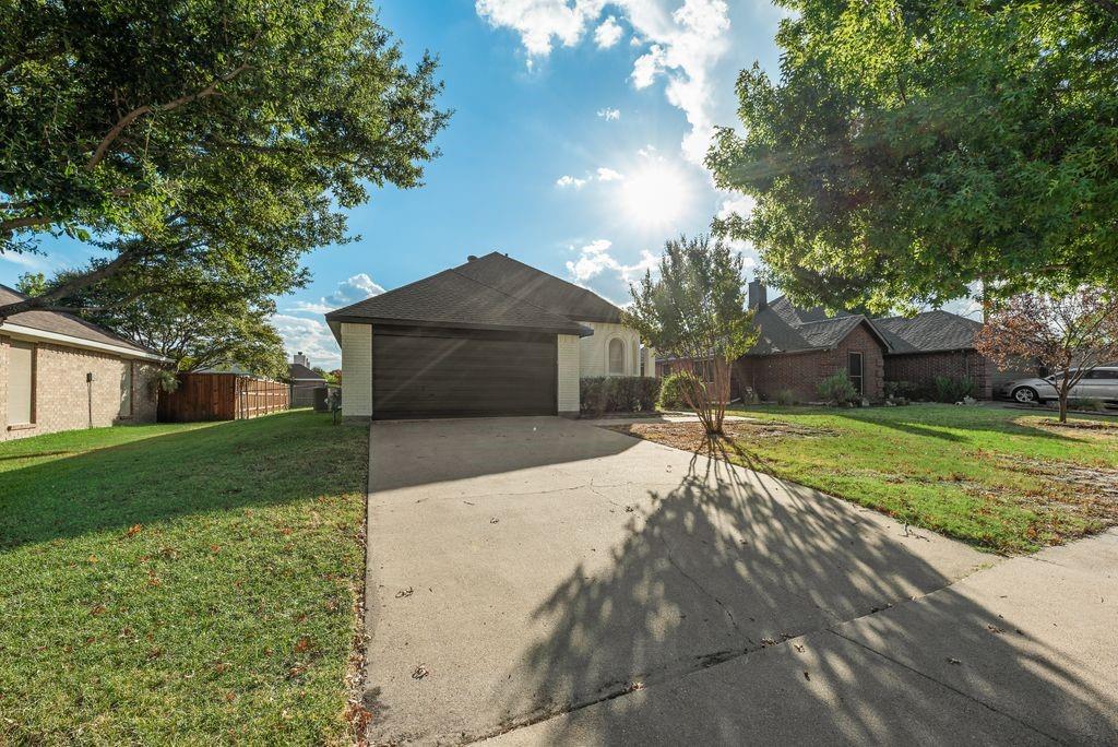 533 Bowie Street, Forney, TX 75126