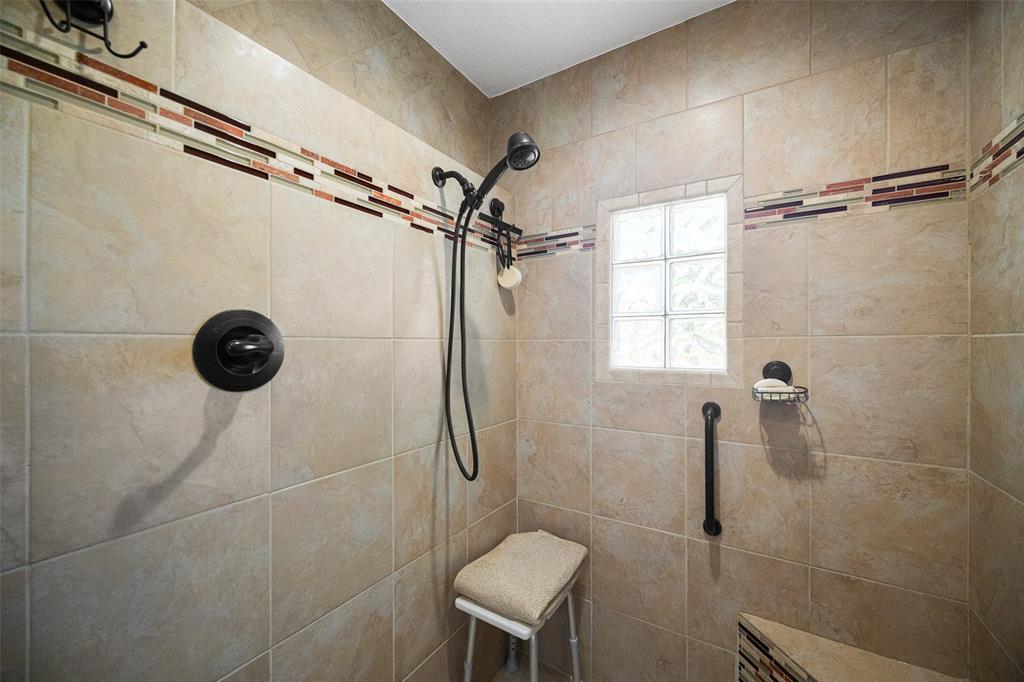 Walk in shower