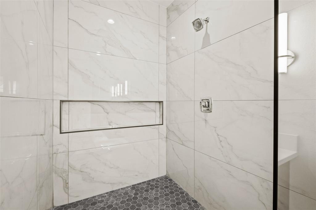 2503 Lawrence Street, Dallas, TX 75215