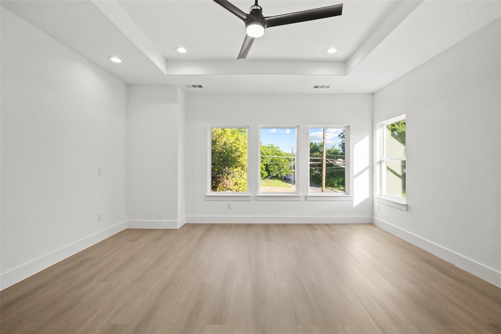 2503 Lawrence Street, Dallas, TX 75215