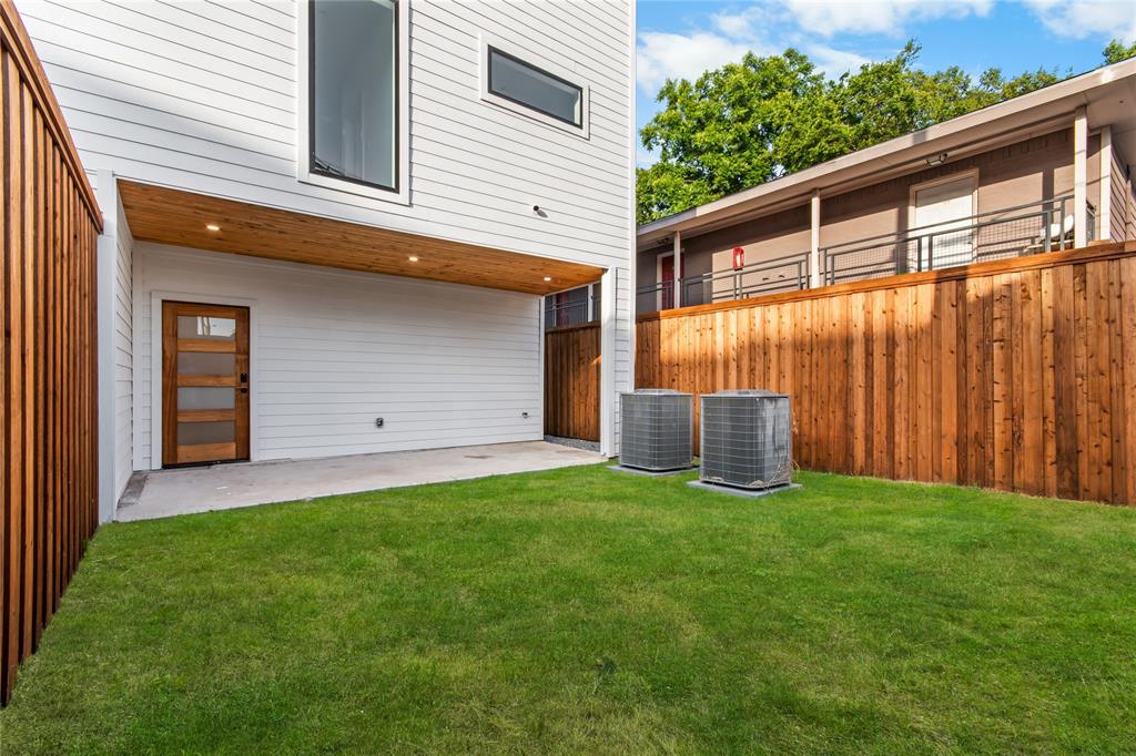 1507 Holly Avenue, Dallas, TX 75204