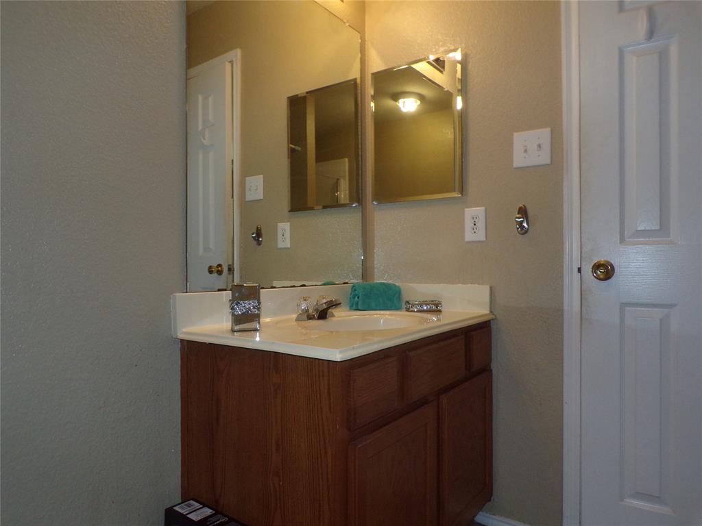 2612 Sierra Drive, McKinney, TX 75071