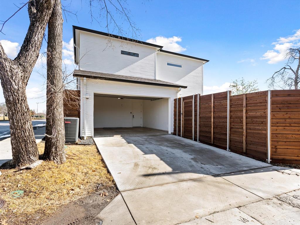 Rear Entry Garage accessible from the alley