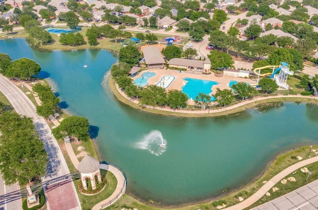 Parks and Playgrounds Throughout Waterview – This is one of 14 parks and playgrounds located throughout the neighborhood, offering additional green spaces and recreation areas close to home.