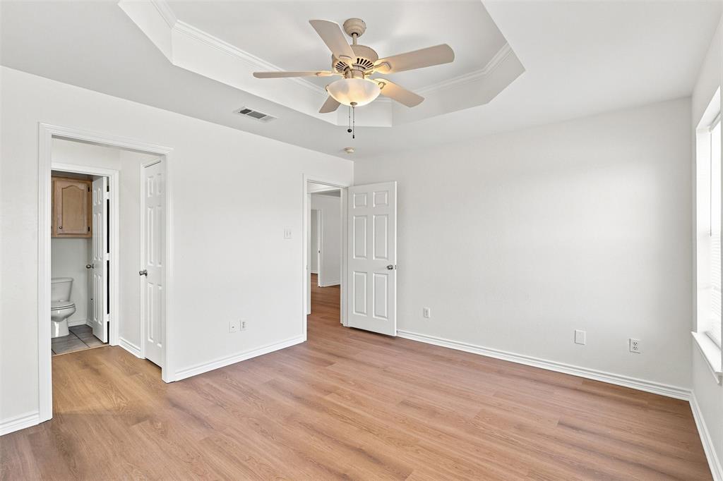 6922 Sayle Street, Greenville, TX 75402