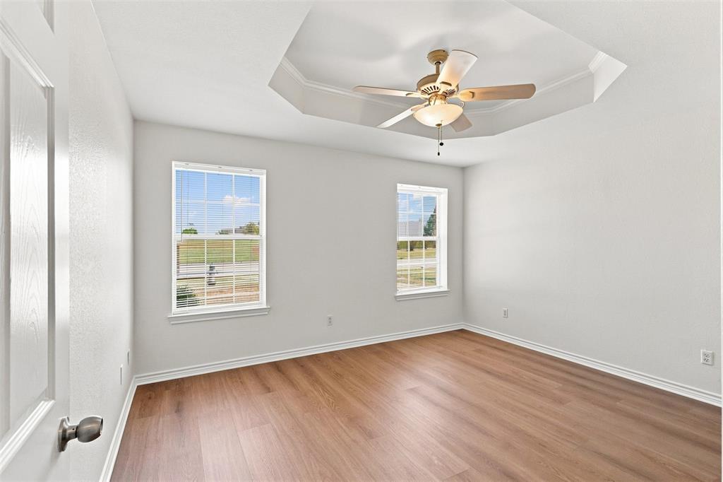 6922 Sayle Street, Greenville, TX 75402