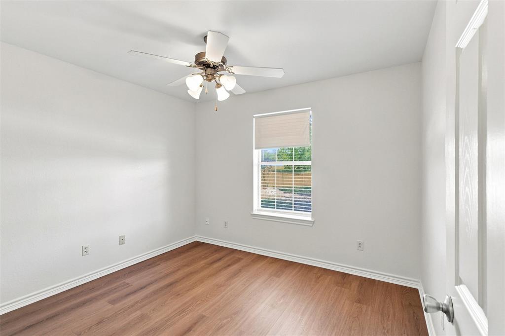 6922 Sayle Street, Greenville, TX 75402