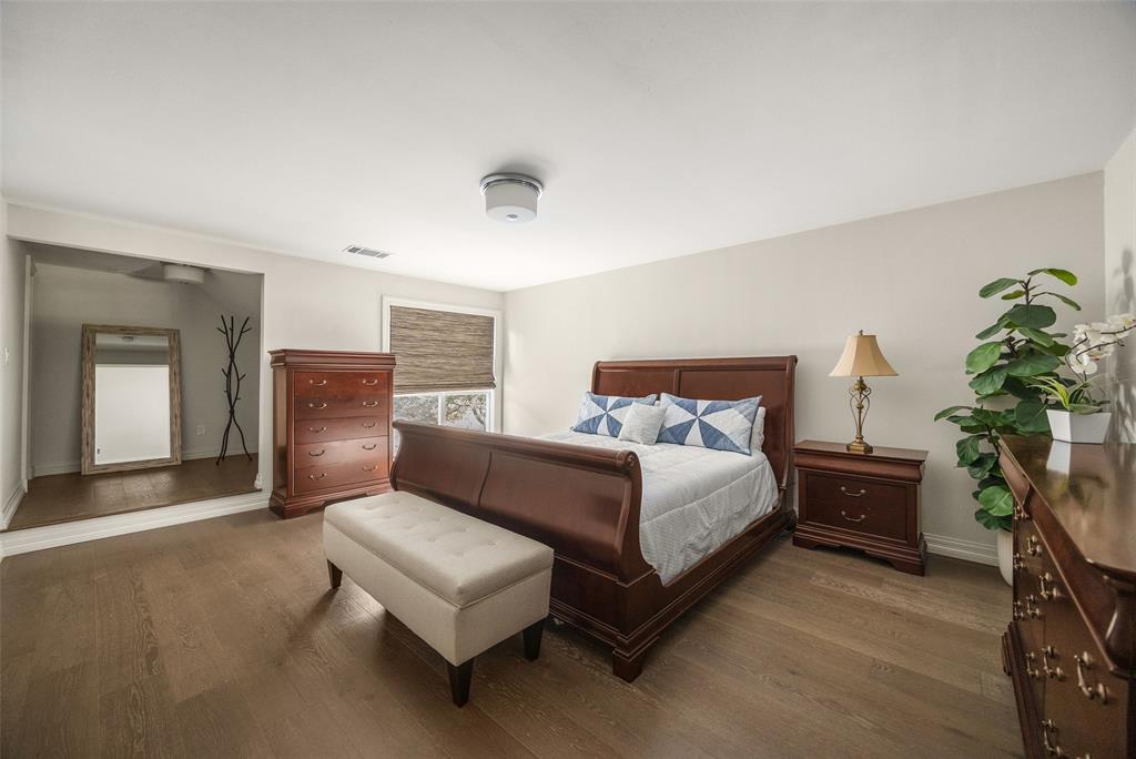 13715 Creekside Place, Dallas, TX 75240