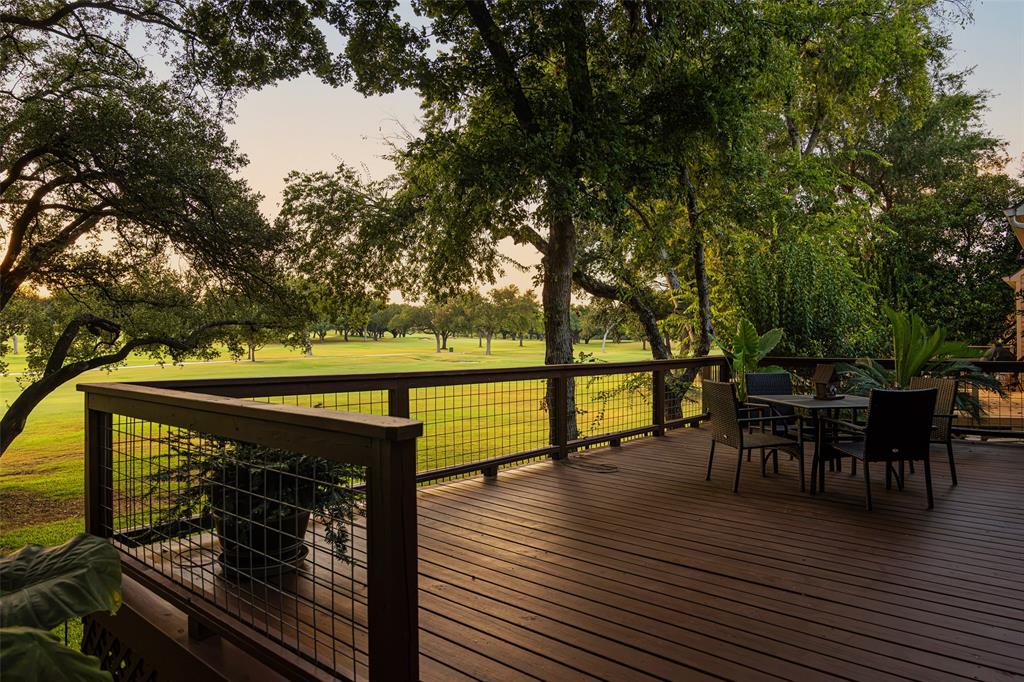 13715 Creekside Place, Dallas, TX 75240