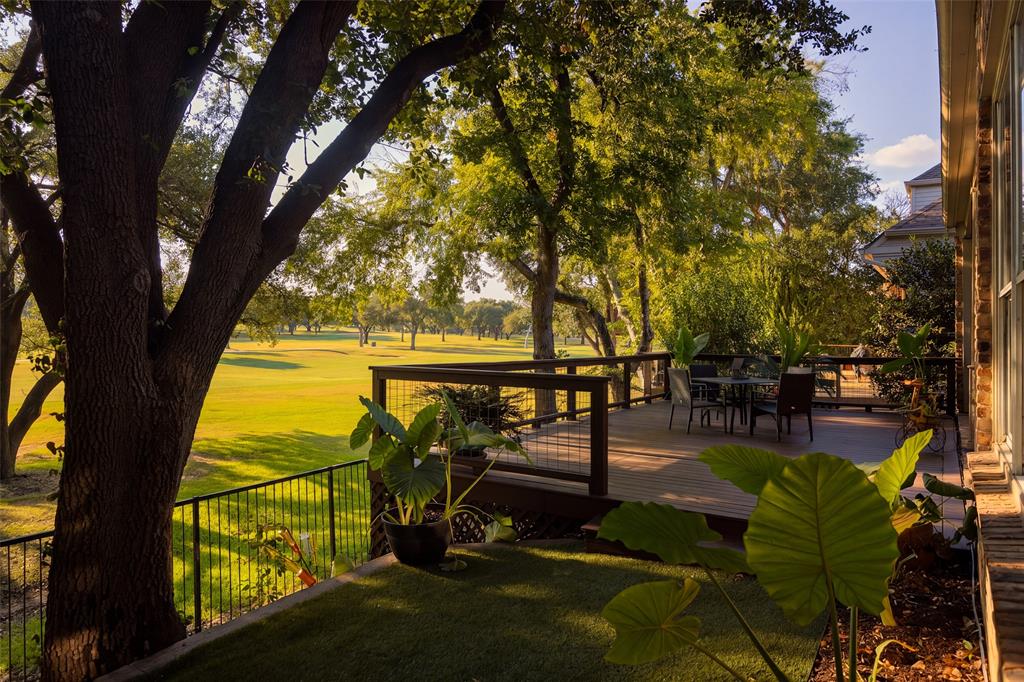 13715 Creekside Place, Dallas, TX 75240