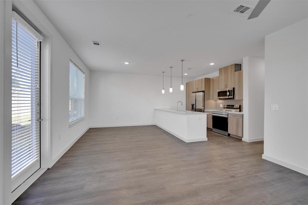 10030 Garland Road, #1006, Dallas, TX 75218