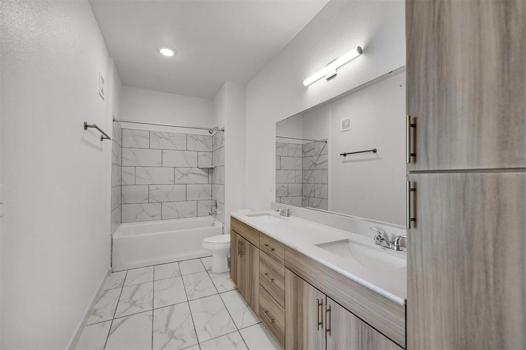 10030 Garland Road, #1006, Dallas, TX 75218