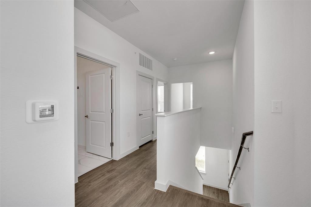 10030 Garland Road, #1006, Dallas, TX 75218
