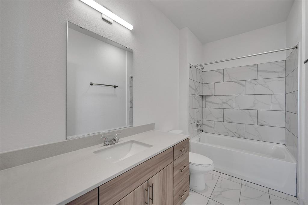 10030 Garland Road, #1006, Dallas, TX 75218