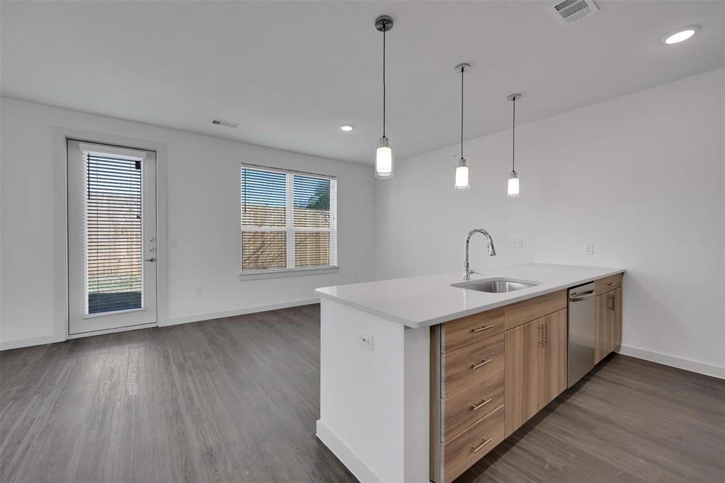 10030 Garland Road, #1006, Dallas, TX 75218
