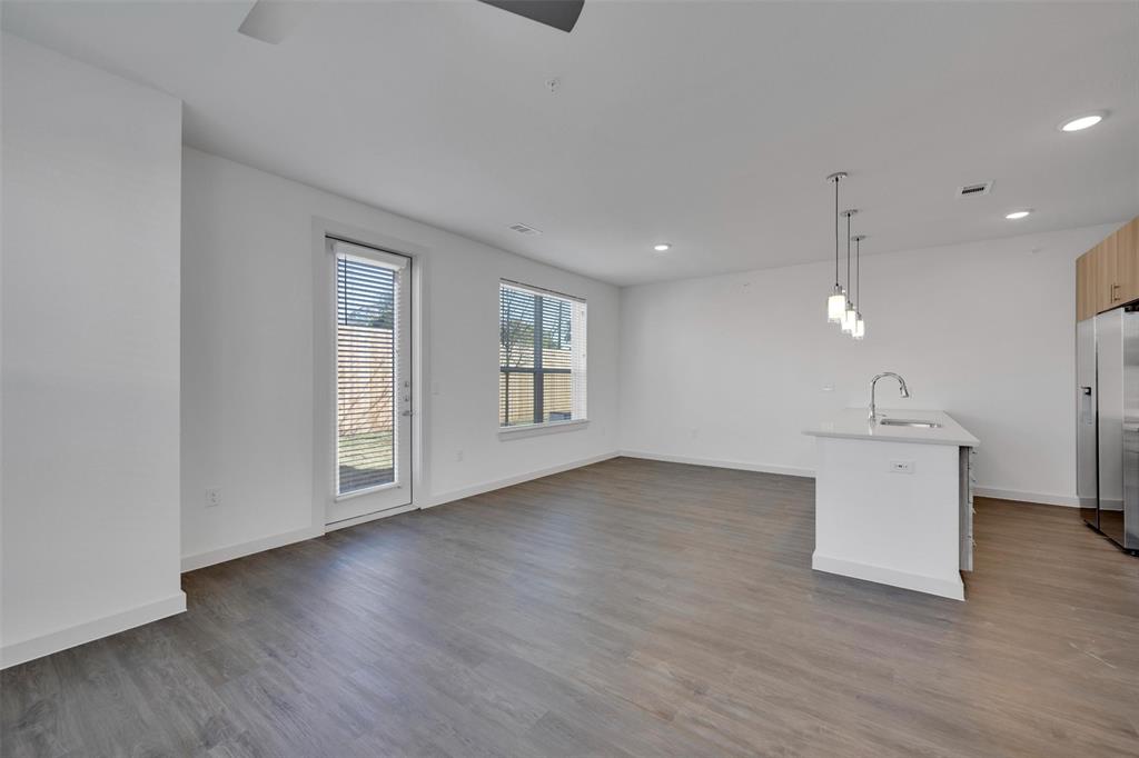 10030 Garland Road, #1006, Dallas, TX 75218