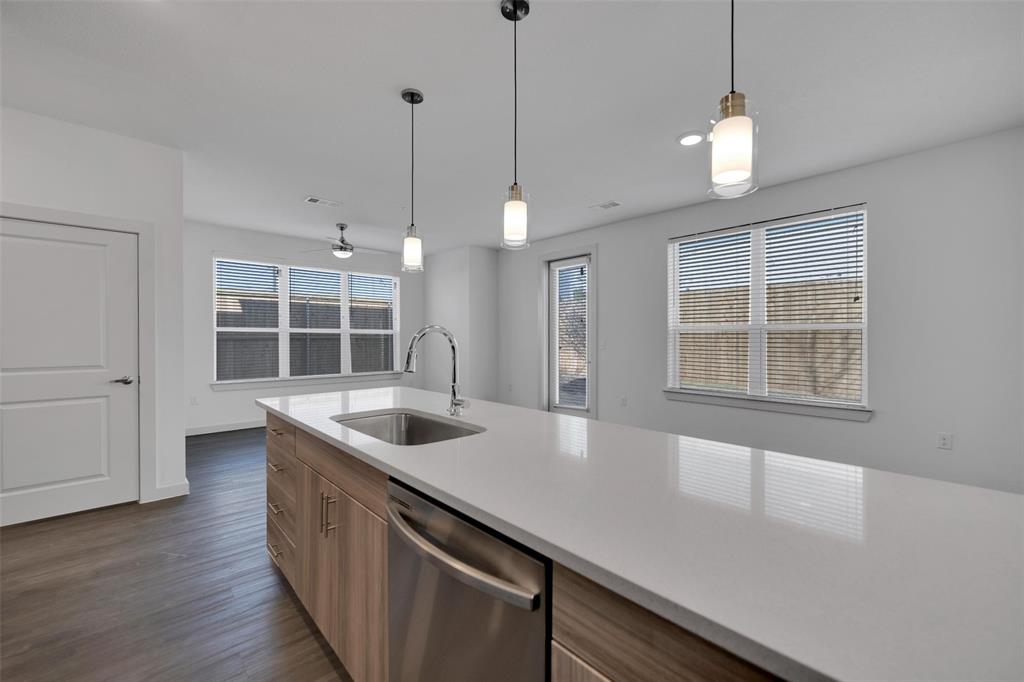 10030 Garland Road, #1006, Dallas, TX 75218