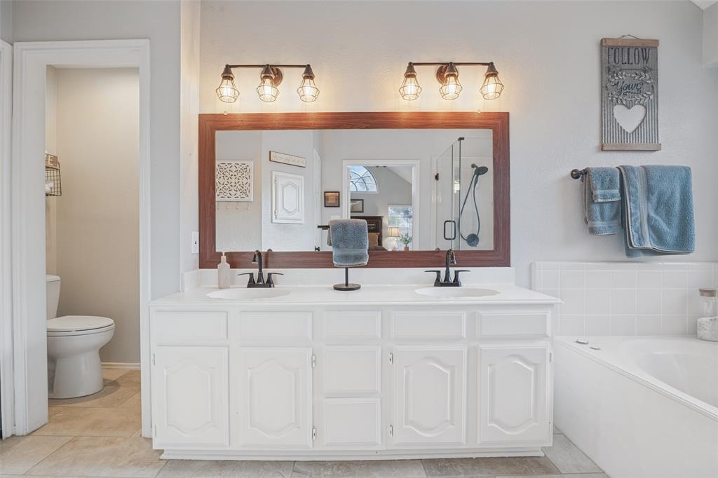 8317 Trail Lake Drive, Rowlett, TX 75088