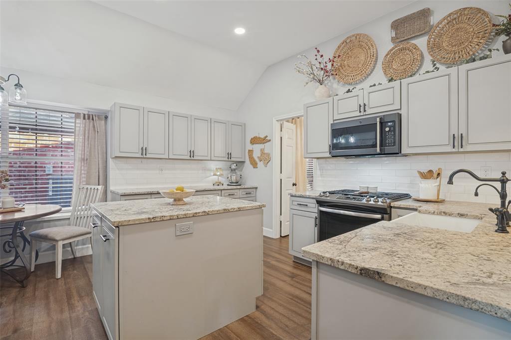 8317 Trail Lake Drive, Rowlett, TX 75088 8317 Trail Lake Drive, Rowlett, TX 75088