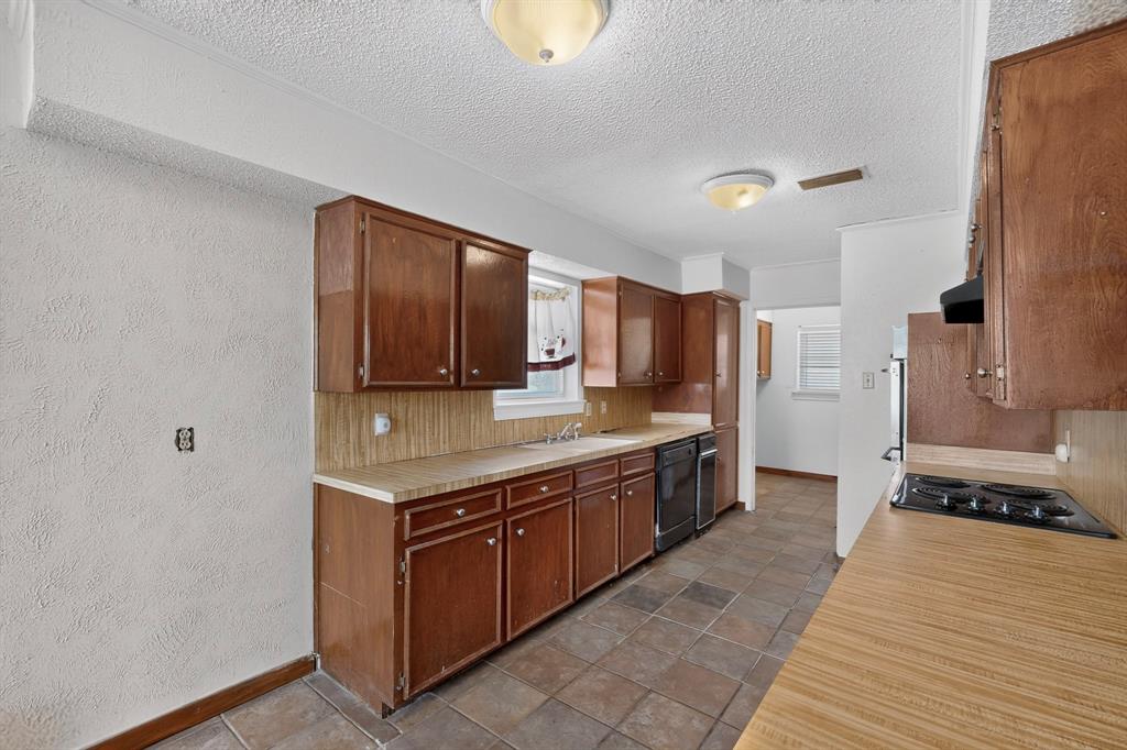 7316 N Stone Meadow Circle, Rowlett, TX 75088