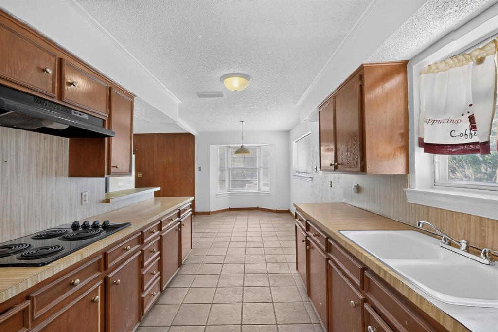 7316 N Stone Meadow Circle, Rowlett, TX 75088