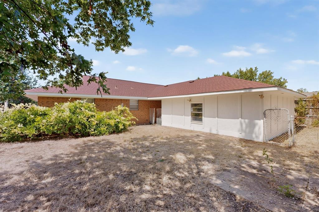 7316 N Stone Meadow Circle, Rowlett, TX 75088