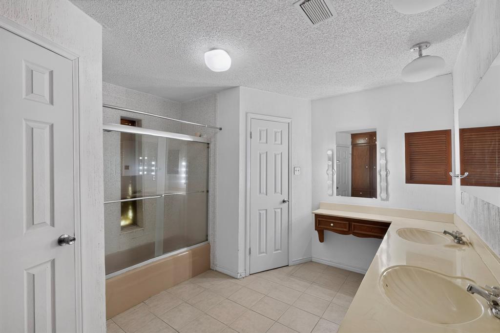 7316 N Stone Meadow Circle, Rowlett, TX 75088