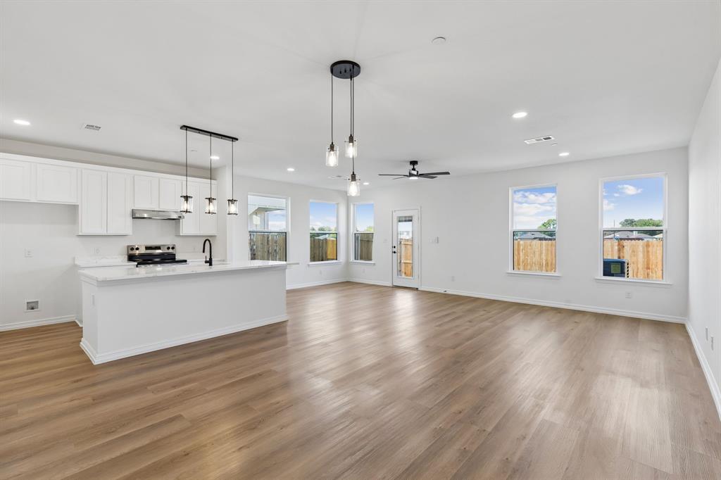 4457 Crescent Heights Road, Garland, TX 75043