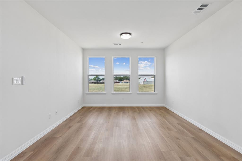 4457 Crescent Heights Road, Garland, TX 75043