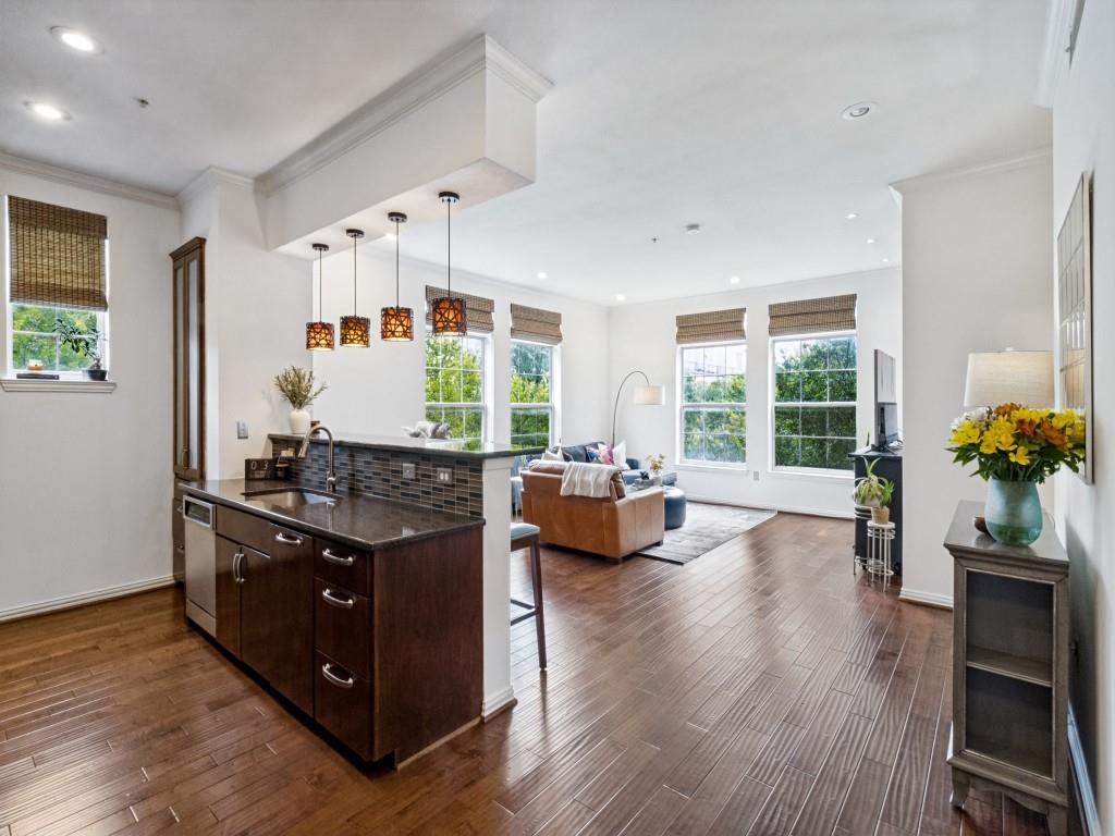 2305 Worthington Street, #206A, Dallas, TX 75204