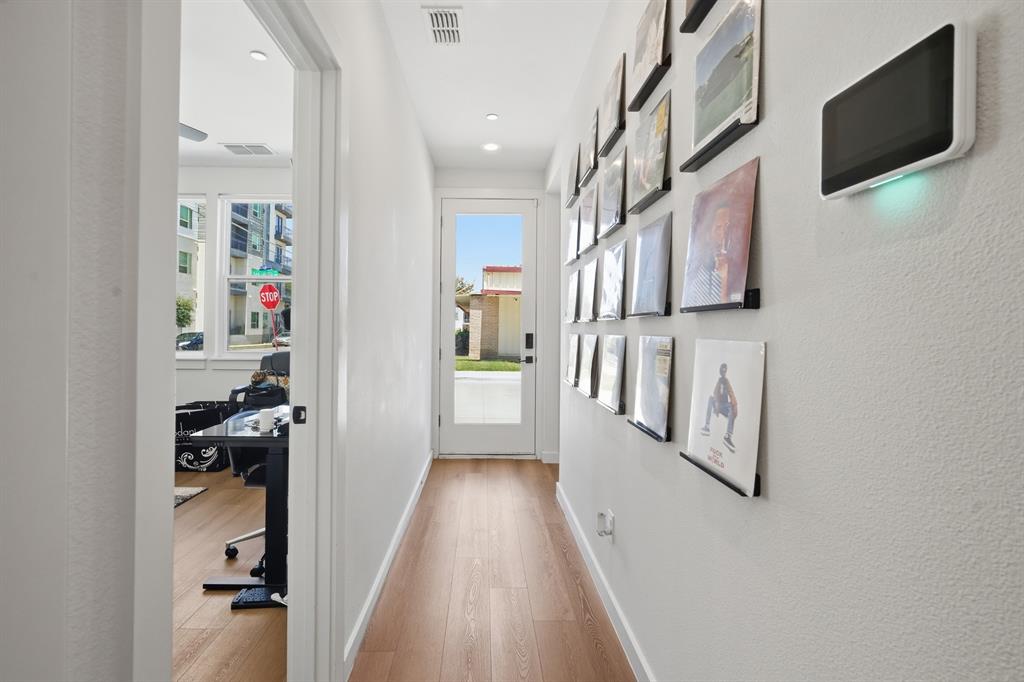 1525 Pecos, #102, Dallas, TX 75204