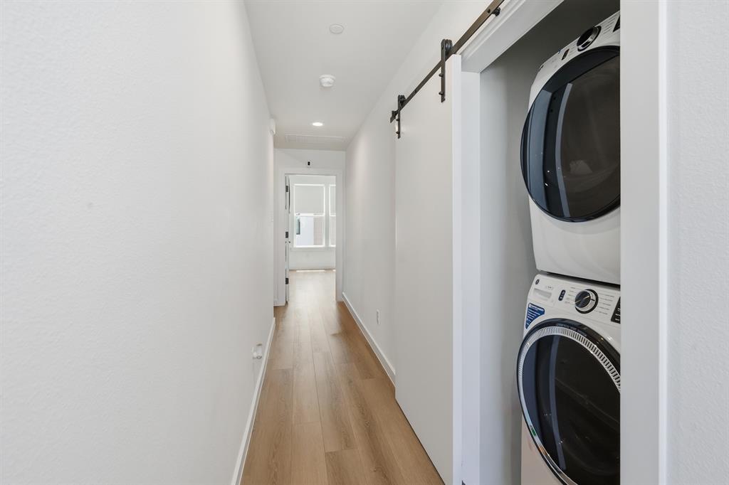 1525 Pecos, #102, Dallas, TX 75204