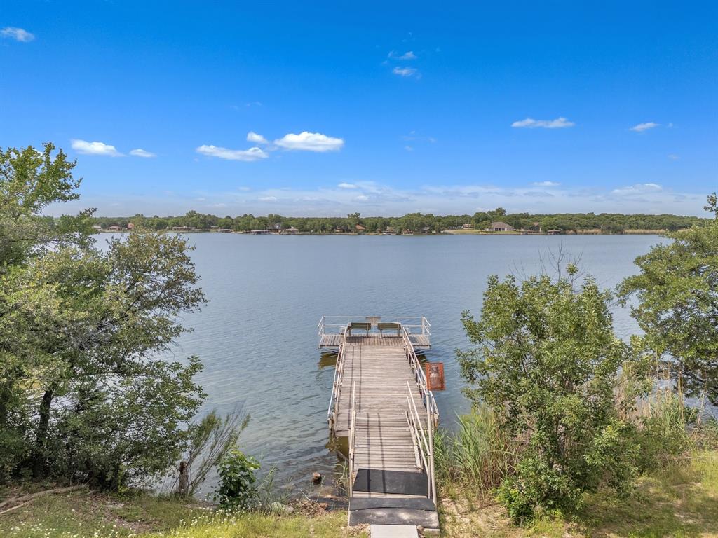 2201 Christine Drive, Granbury, TX 76048