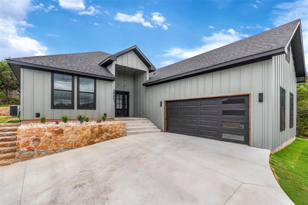 2201 Christine Drive, Granbury, TX 76048