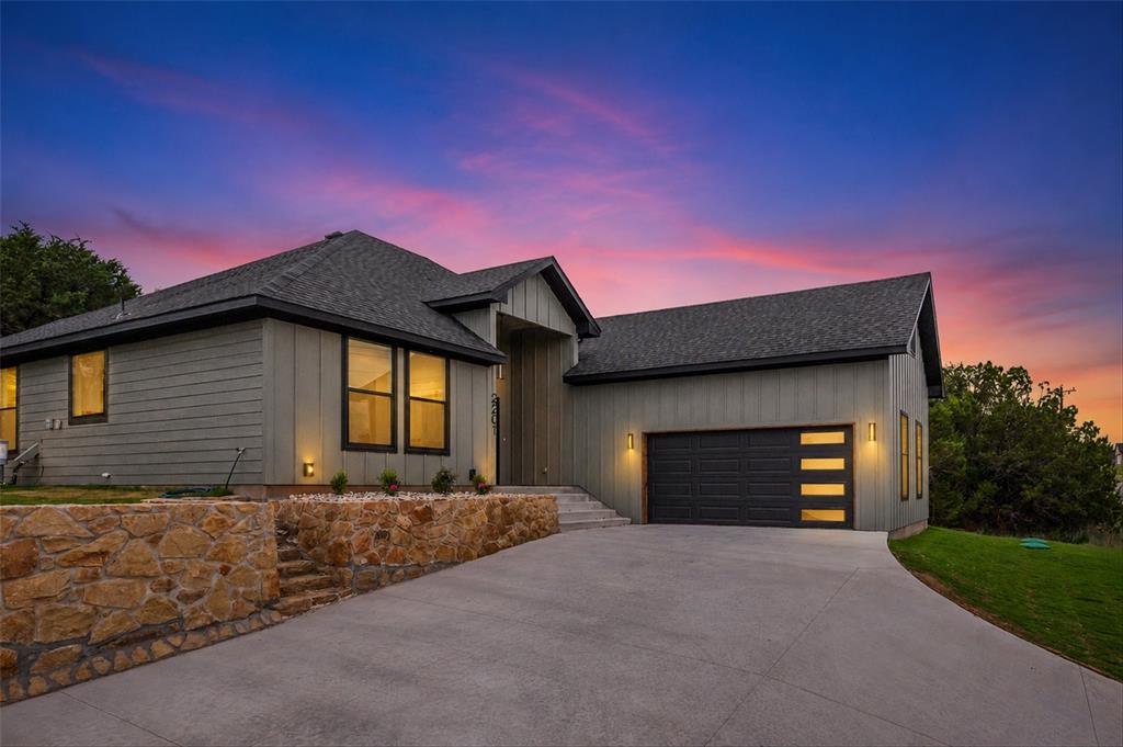 2201 Christine Drive, Granbury, TX 76048