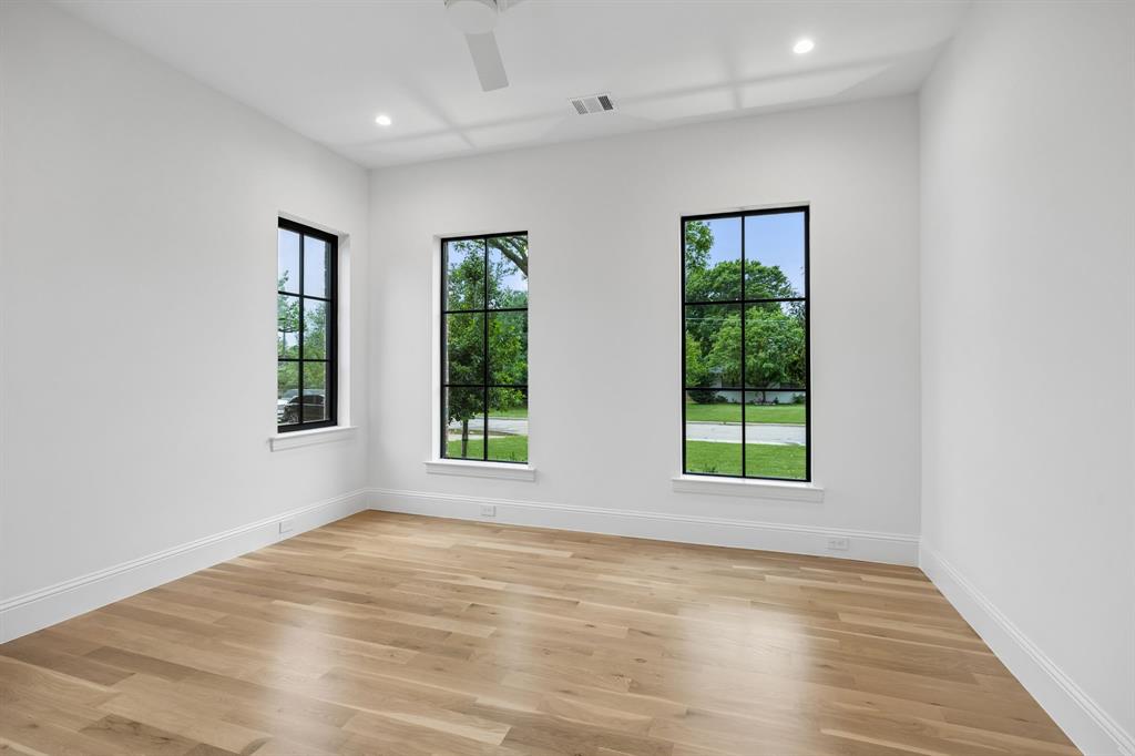 10128 Coppedge Lane, Dallas, TX 75229