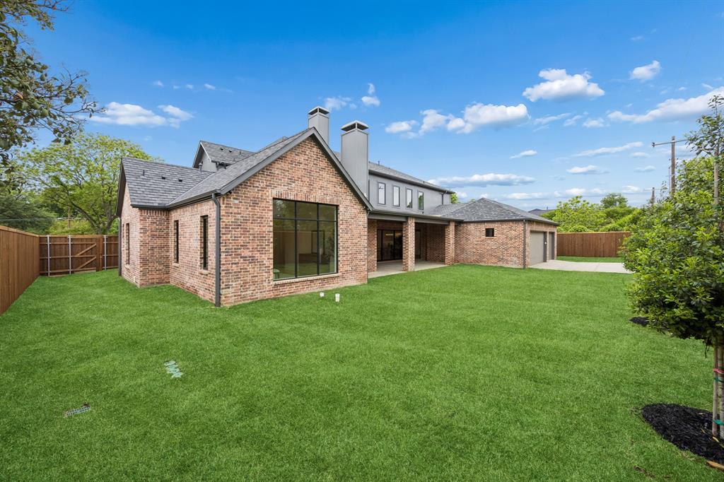 10128 Coppedge Lane, Dallas, TX 75229