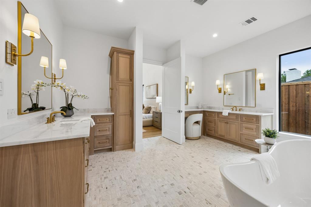 10128 Coppedge Lane, Dallas, TX 75229