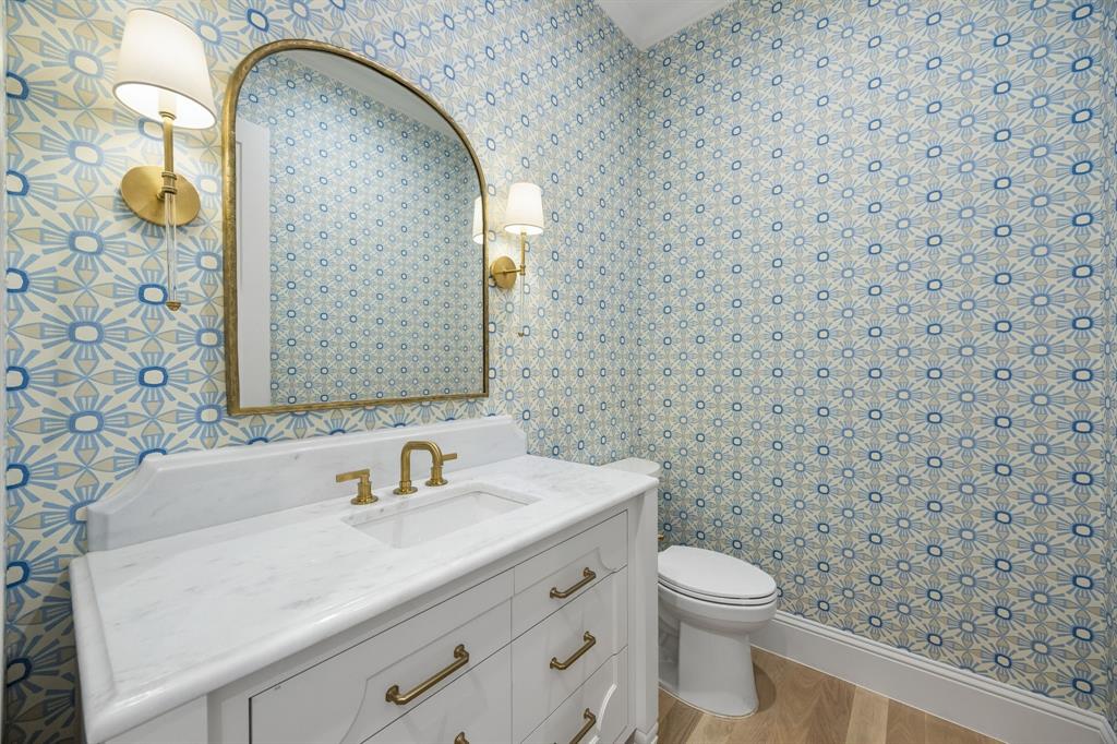 10128 Coppedge Lane, Dallas, TX 75229