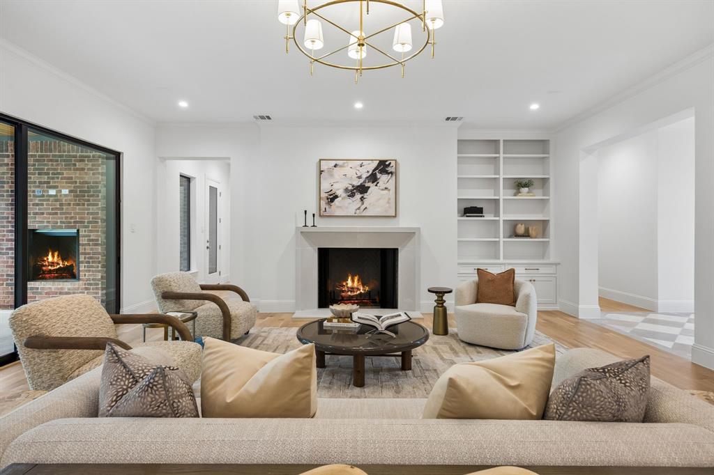 10128 Coppedge Lane, Dallas, TX 75229 10128 Coppedge Lane, Dallas, TX 75229