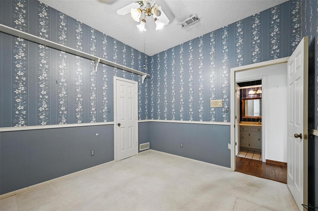9719 Amberley Drive, Dallas, TX 75243
