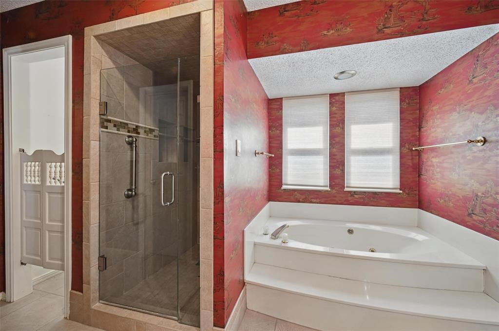 9719 Amberley Drive, Dallas, TX 75243 9719 Amberley Drive, Dallas, TX 75243